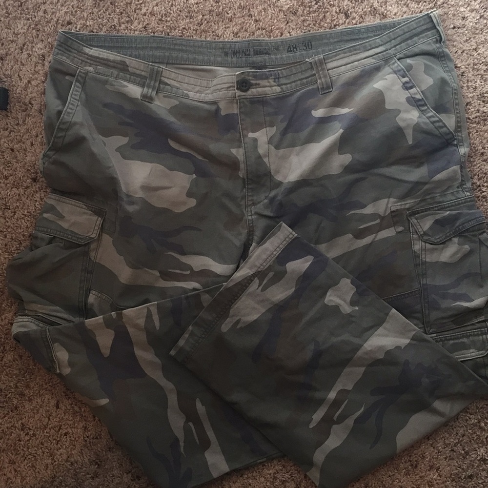 Army camo cargo pants